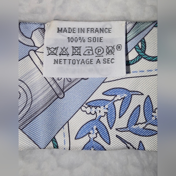 Hermès Twilly Soie Cliquetis - Picture 2 of 4